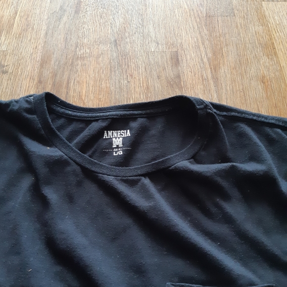 5/10$ Amnesia men's short sleeves t-shirt - Picture 13 of 15